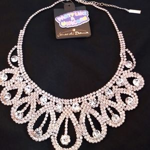Silver and diamond necklace